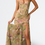 Isamara - Vestido Floral com Corpete