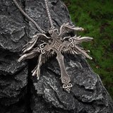 Collar con colgante en forma de cruz con ángel de seis alas