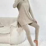Callie | Ribbed-neulottu lounge-setti
