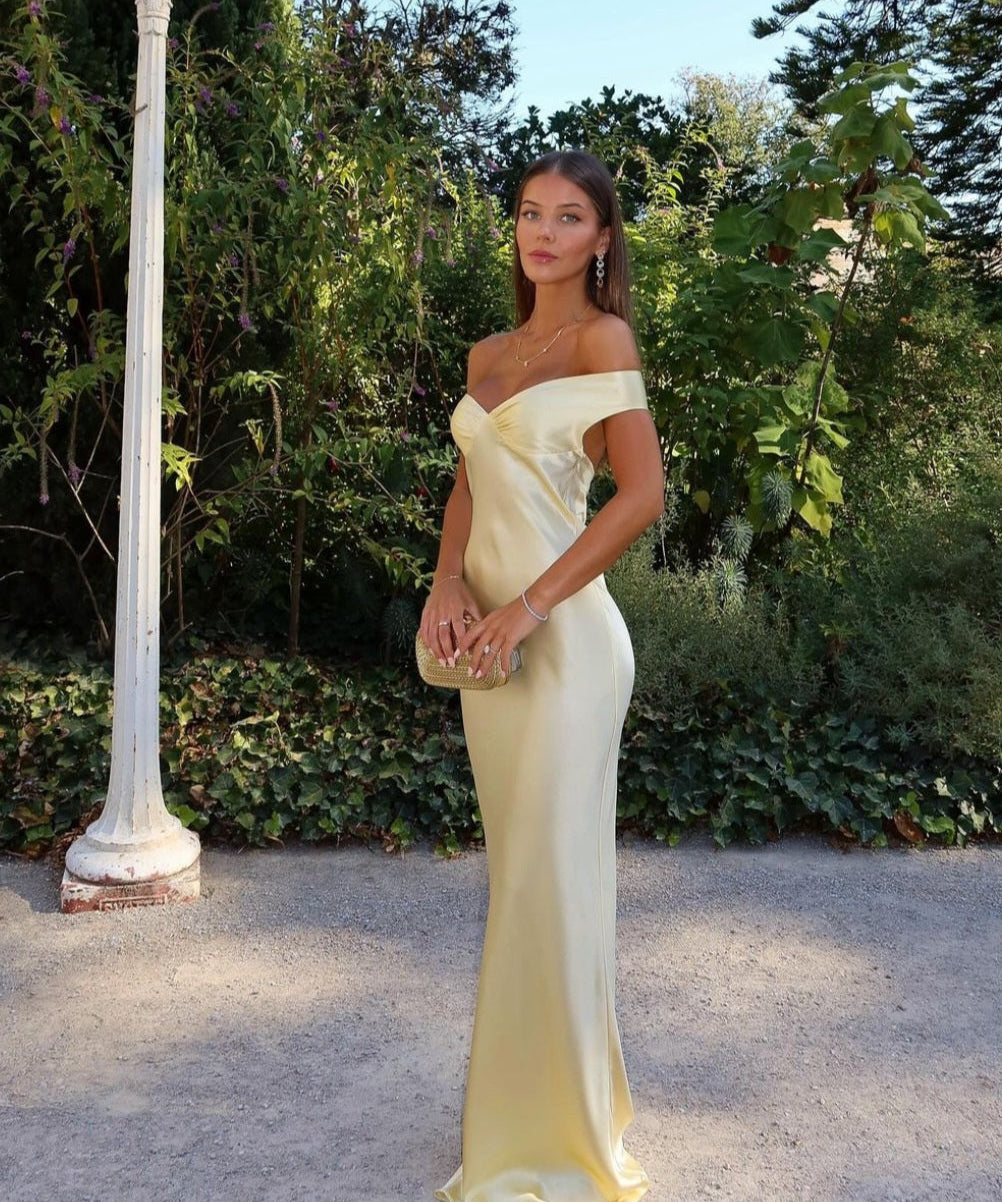 Bárbara - Vestido Maxi em Cetim