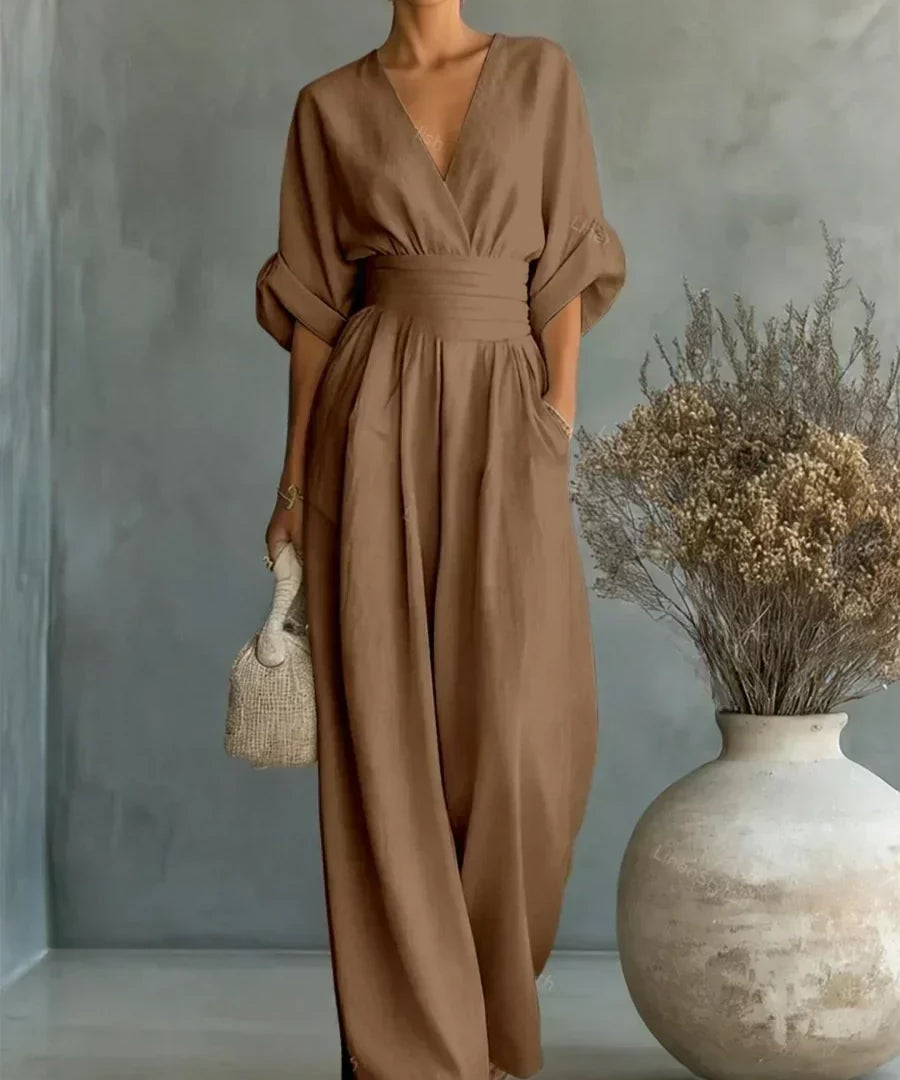 Maja – V-pääntiejumpsuit