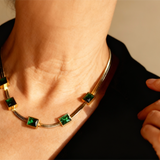 Collar vintage de circonita verde