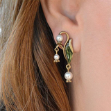 Pendientes boho con esmalte y perlas