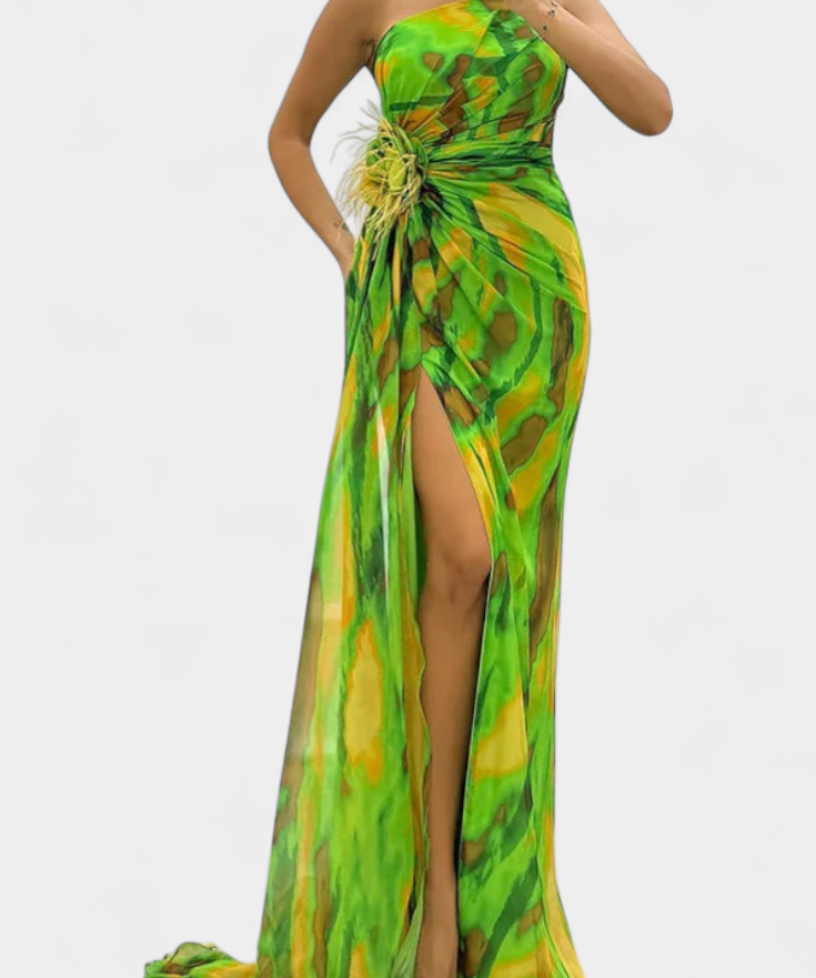 Blanka Maxi Asymmetrinen Mekko Kirkkaalla Kuosilla